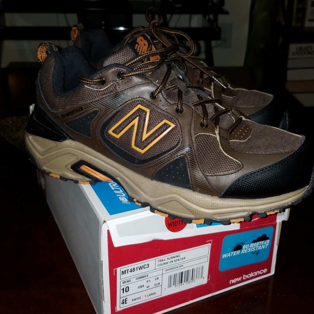 NB all-weather trail runner sneakers